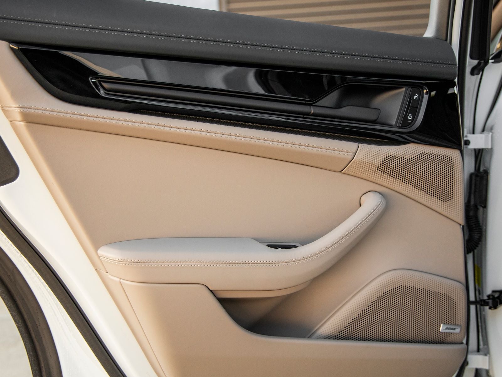 2025 Porsche Panamera RWD