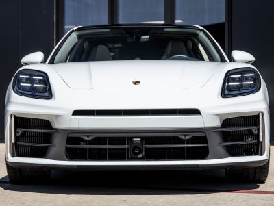 2025 Porsche Panamera RWD