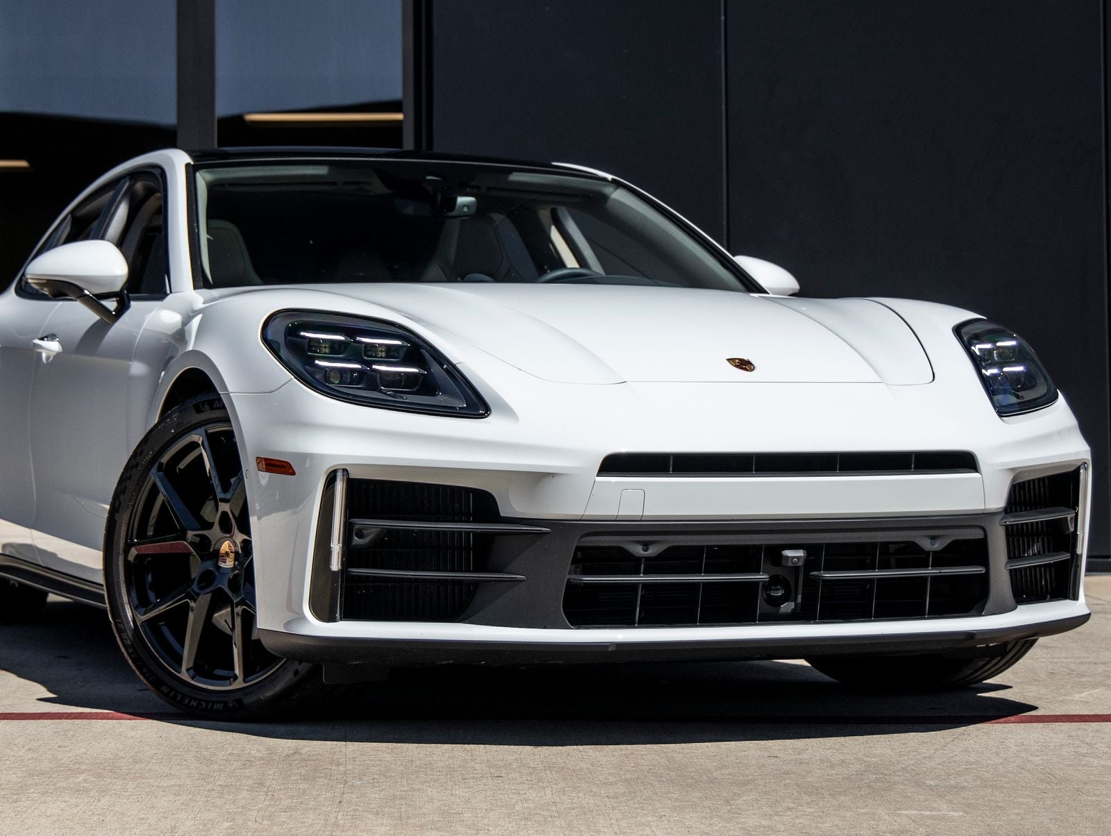 2025 Porsche Panamera RWD