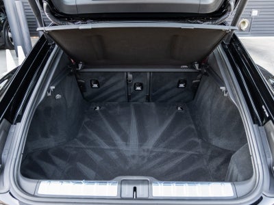 2025 Porsche Panamera Panamera