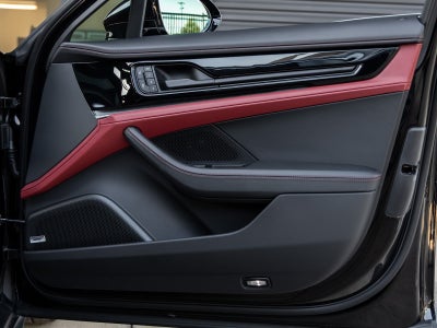 2025 Porsche Panamera Panamera