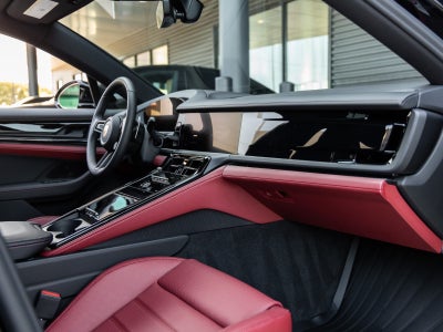 2025 Porsche Panamera Panamera