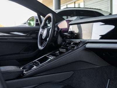 2026 Porsche Panamera Panamera 4