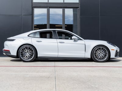 2026 Porsche Panamera Panamera