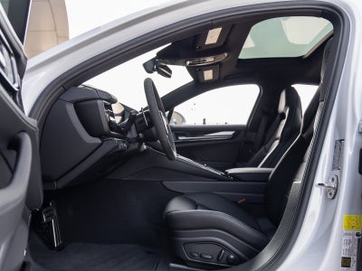 2026 Porsche Panamera Panamera