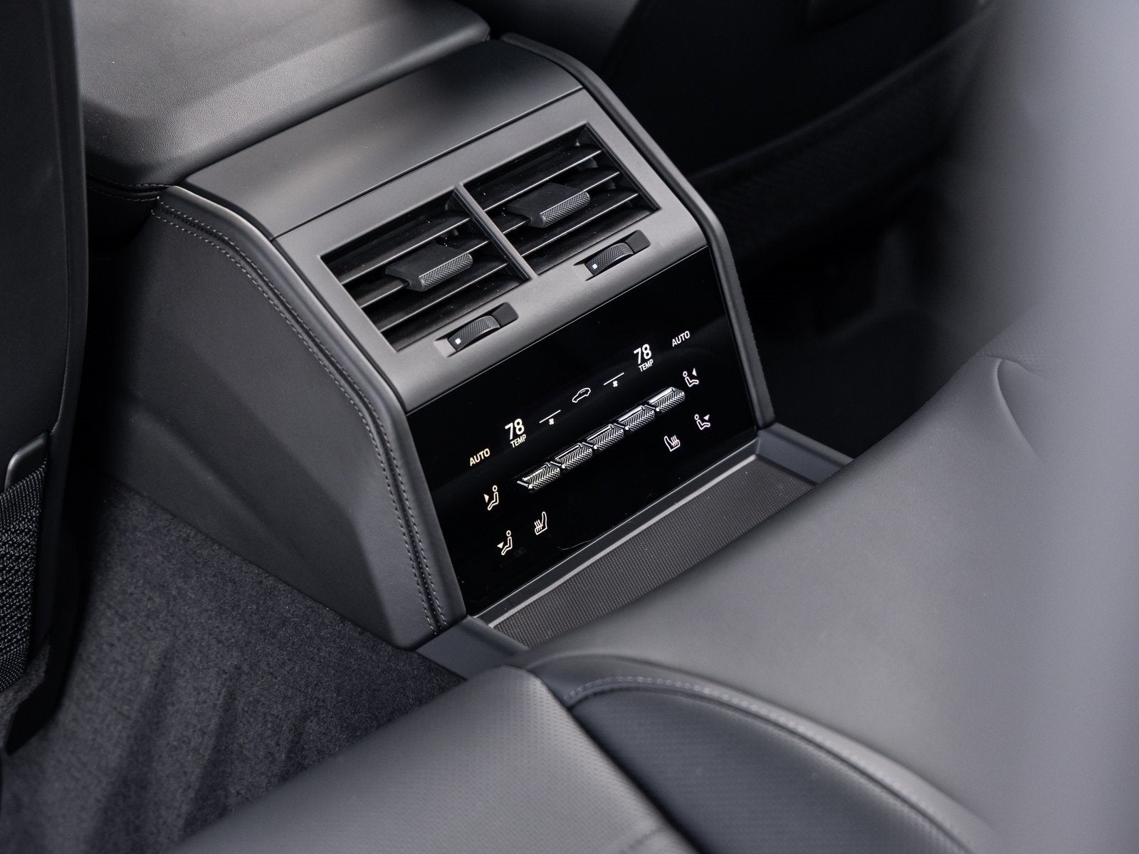 2026 Porsche Panamera Panamera