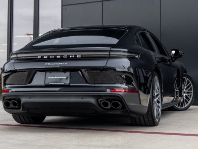 2025 Porsche Panamera Panamera 4