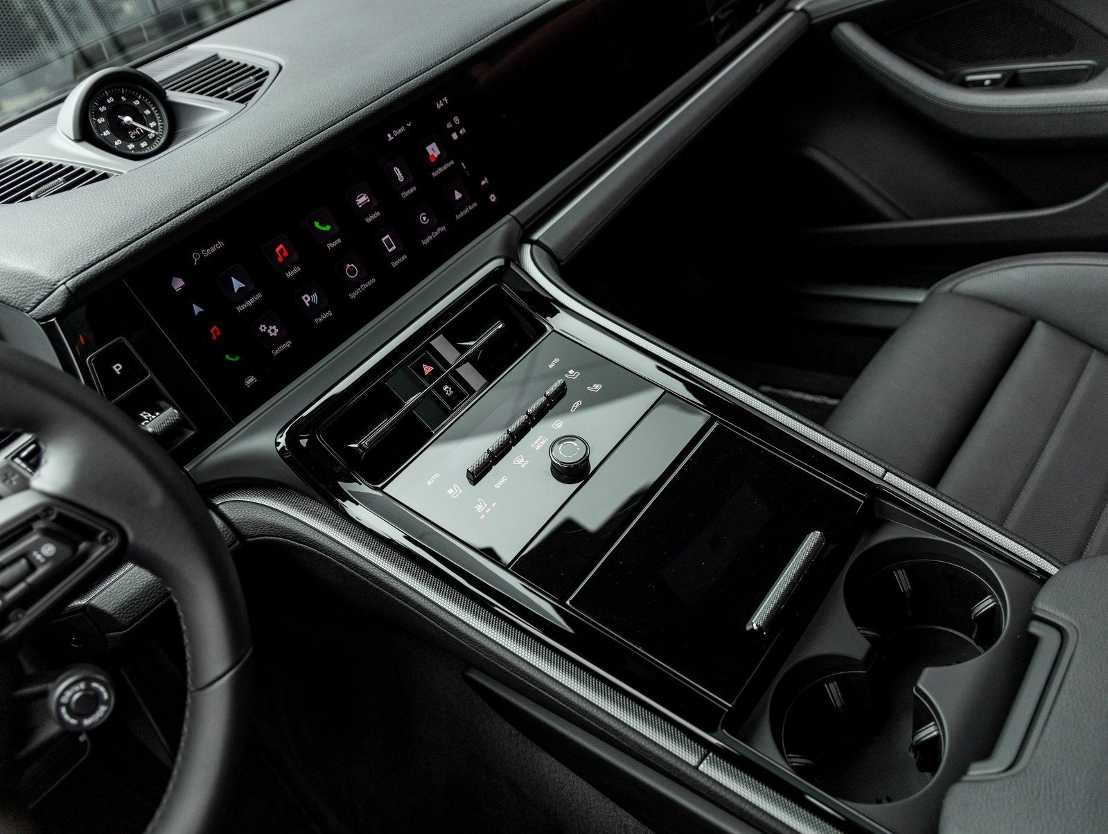 2025 Porsche Panamera Panamera 4