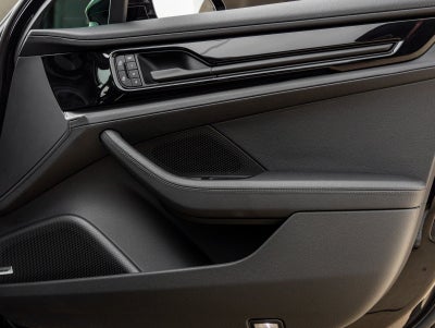 2025 Porsche Panamera Panamera 4