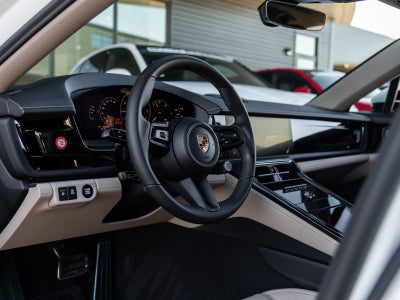 2026 Porsche Panamera Panamera 4