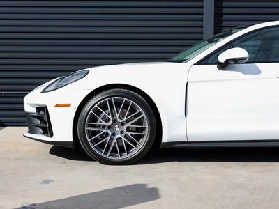 2026 Porsche Panamera Panamera 4