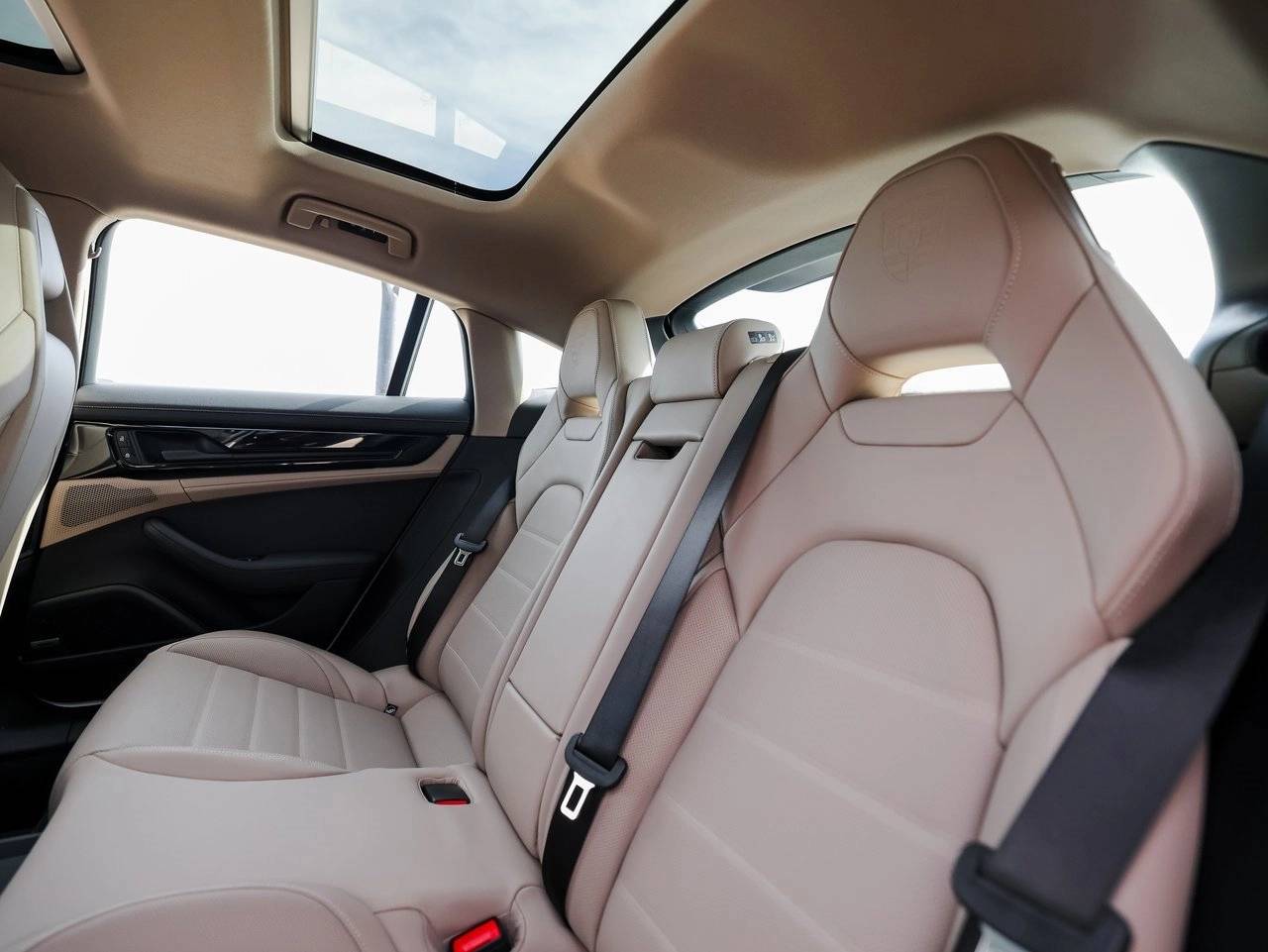 2026 Porsche Panamera Panamera 4