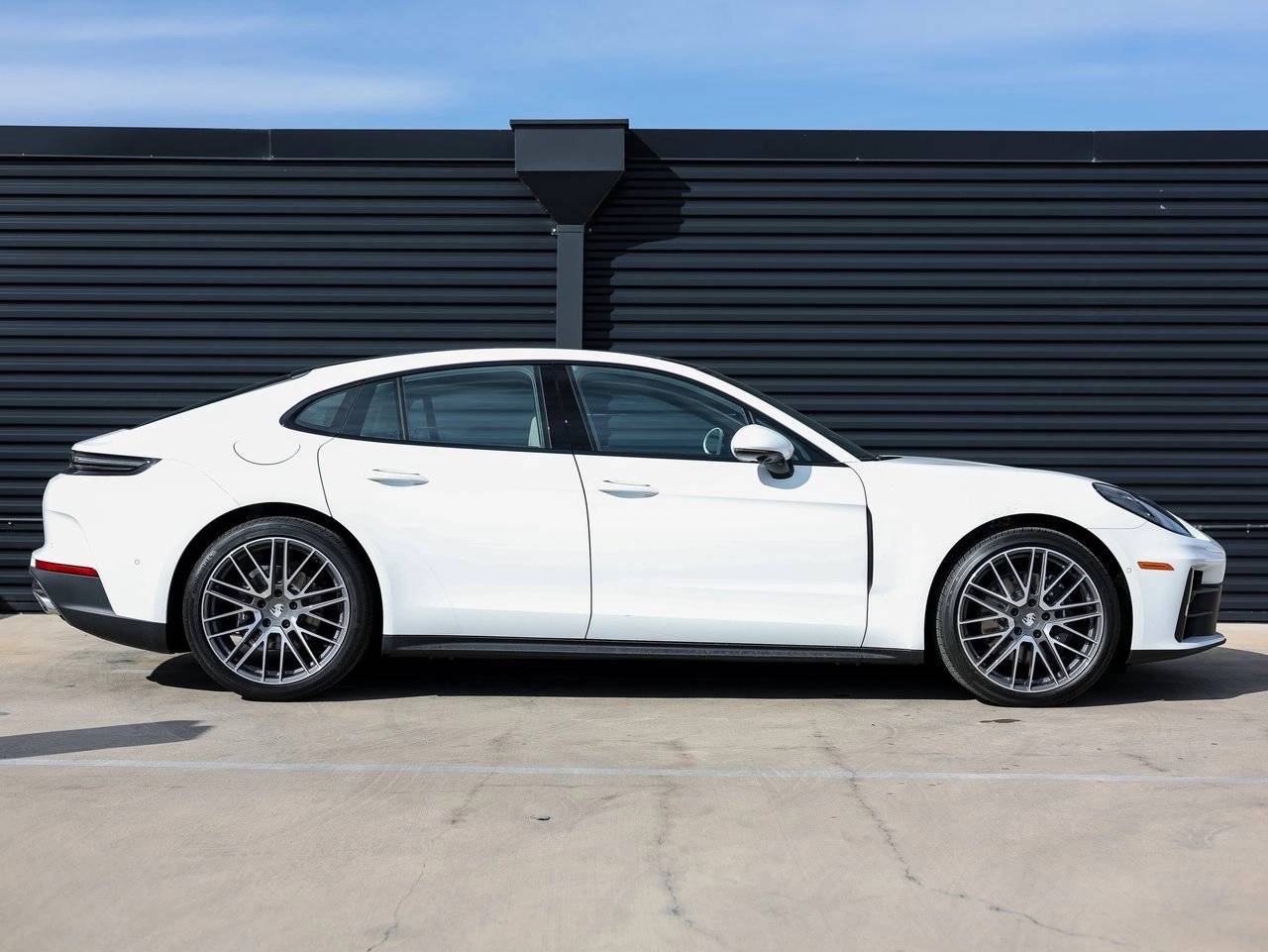 2026 Porsche Panamera Panamera 4