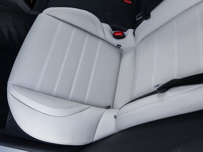 2026 Porsche Panamera Panamera 4