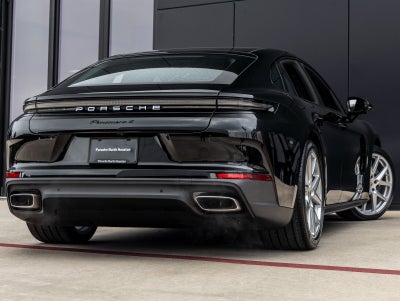 2026 Porsche Panamera Panamera 4