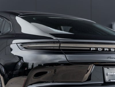2026 Porsche Panamera Panamera 4
