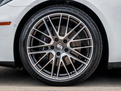2026 Porsche Panamera Panamera 4