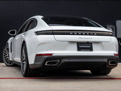 2026 Porsche Panamera Panamera 4
