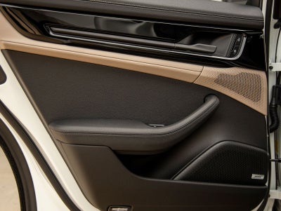 2026 Porsche Panamera Panamera 4