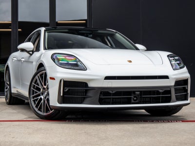 2026 Porsche Panamera Panamera 4