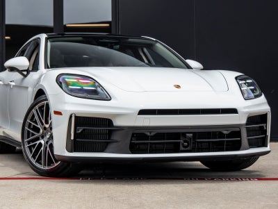 2026 Porsche Panamera Panamera 4