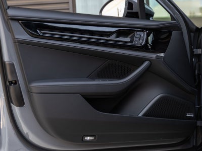 2026 Porsche Panamera Panamera 4