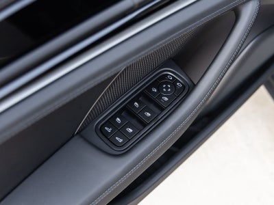 2026 Porsche Panamera Panamera 4