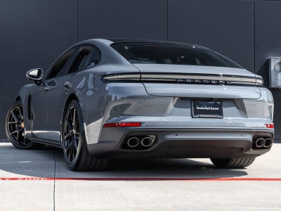 2026 Porsche Panamera Panamera 4