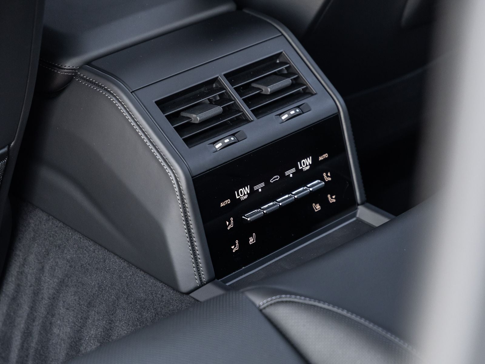 2026 Porsche Panamera Panamera 4