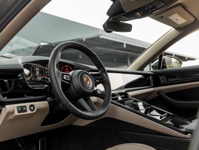 2026 Porsche Panamera Panamera