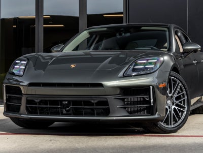 2026 Porsche Panamera Panamera