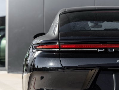 2026 Porsche Panamera Panamera 4