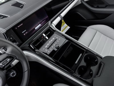 2026 Porsche Panamera Panamera 4