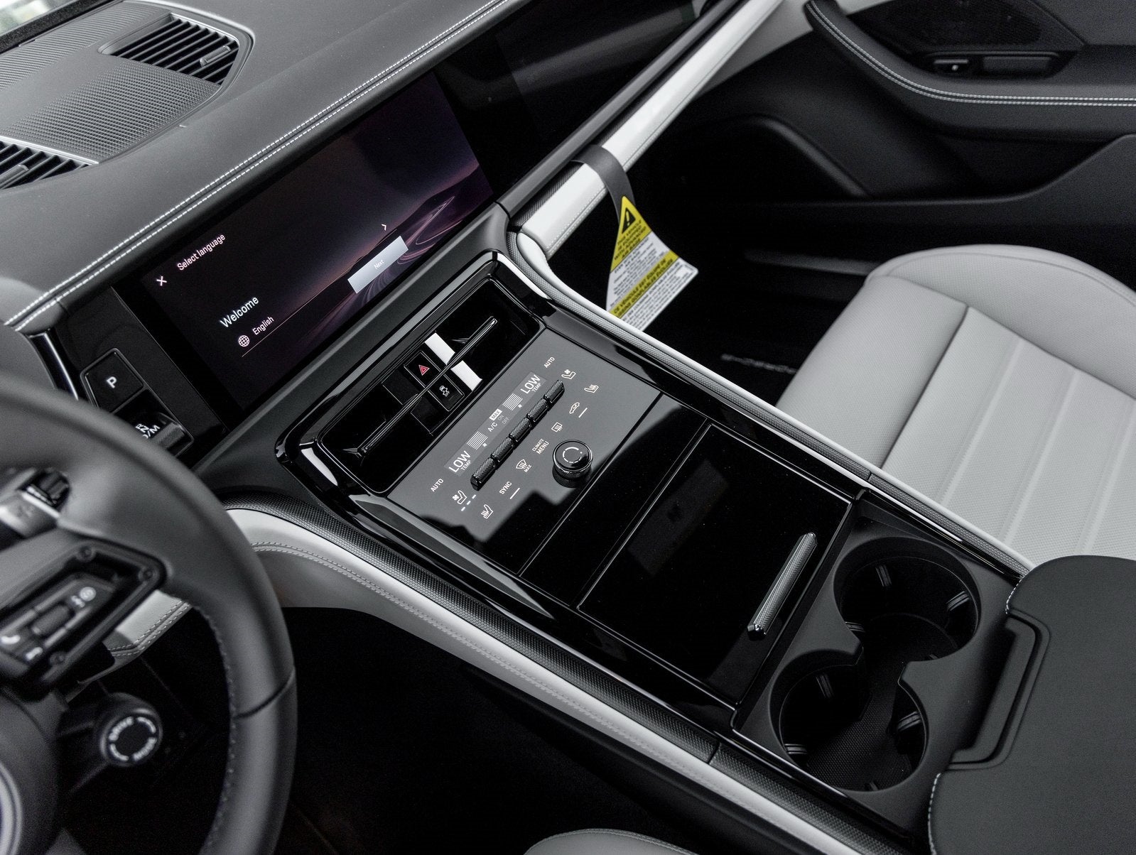 2026 Porsche Panamera Panamera 4