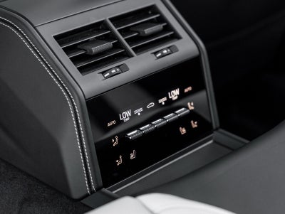 2026 Porsche Panamera Panamera 4