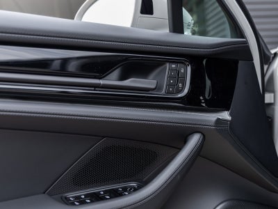 2026 Porsche Panamera Panamera 4