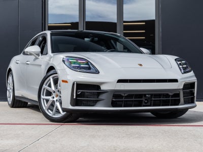 2026 Porsche Panamera Panamera 4