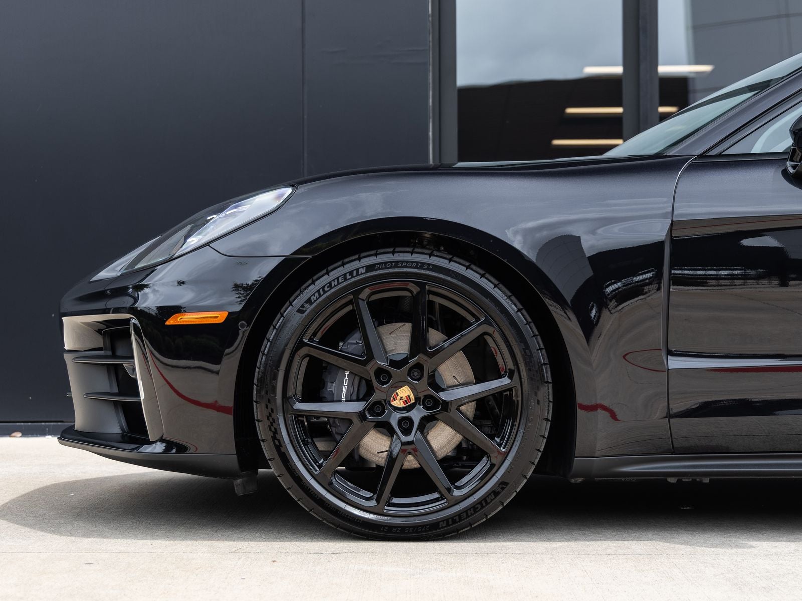 2026 Porsche Panamera Base