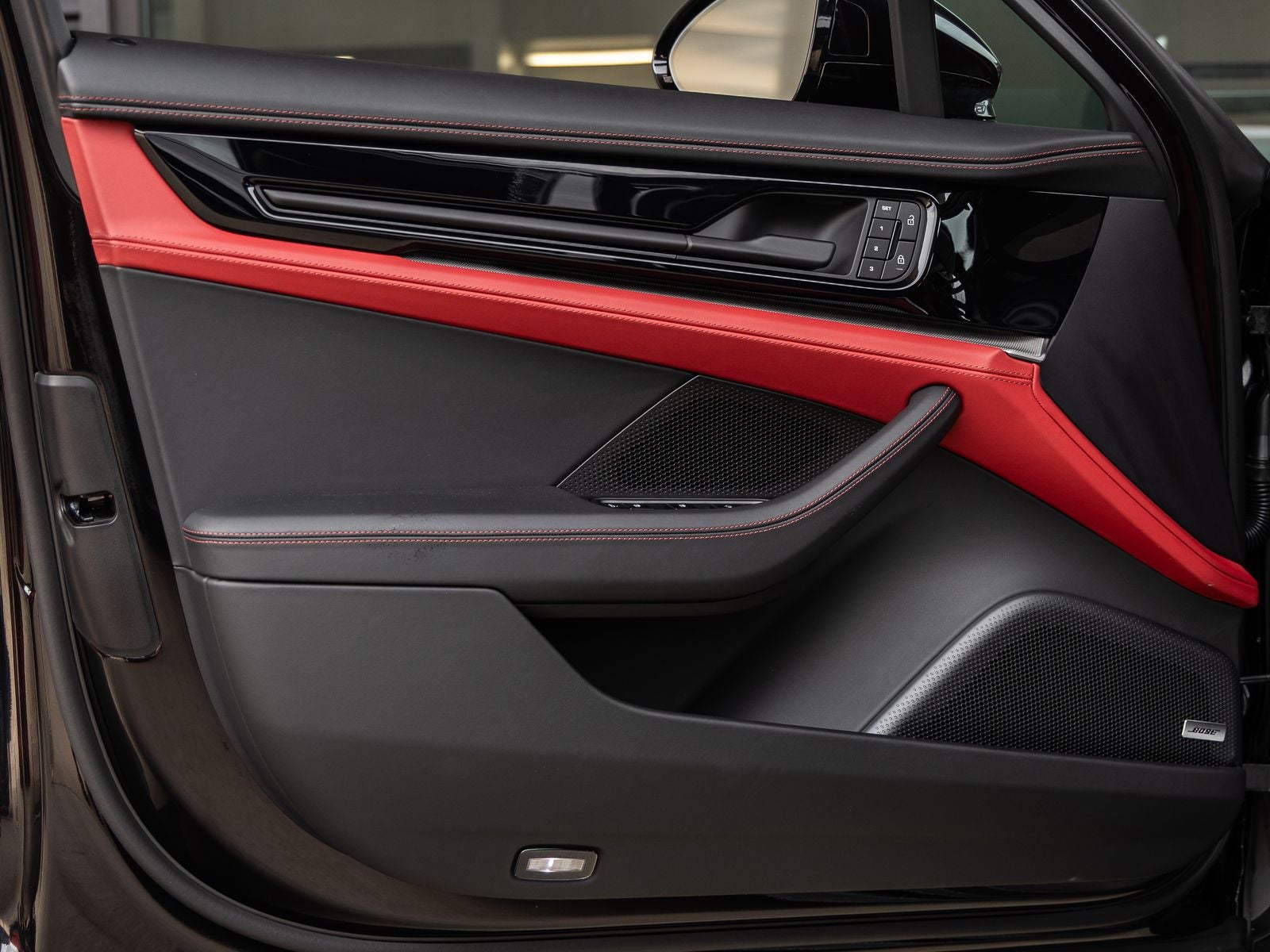 2026 Porsche Panamera Base