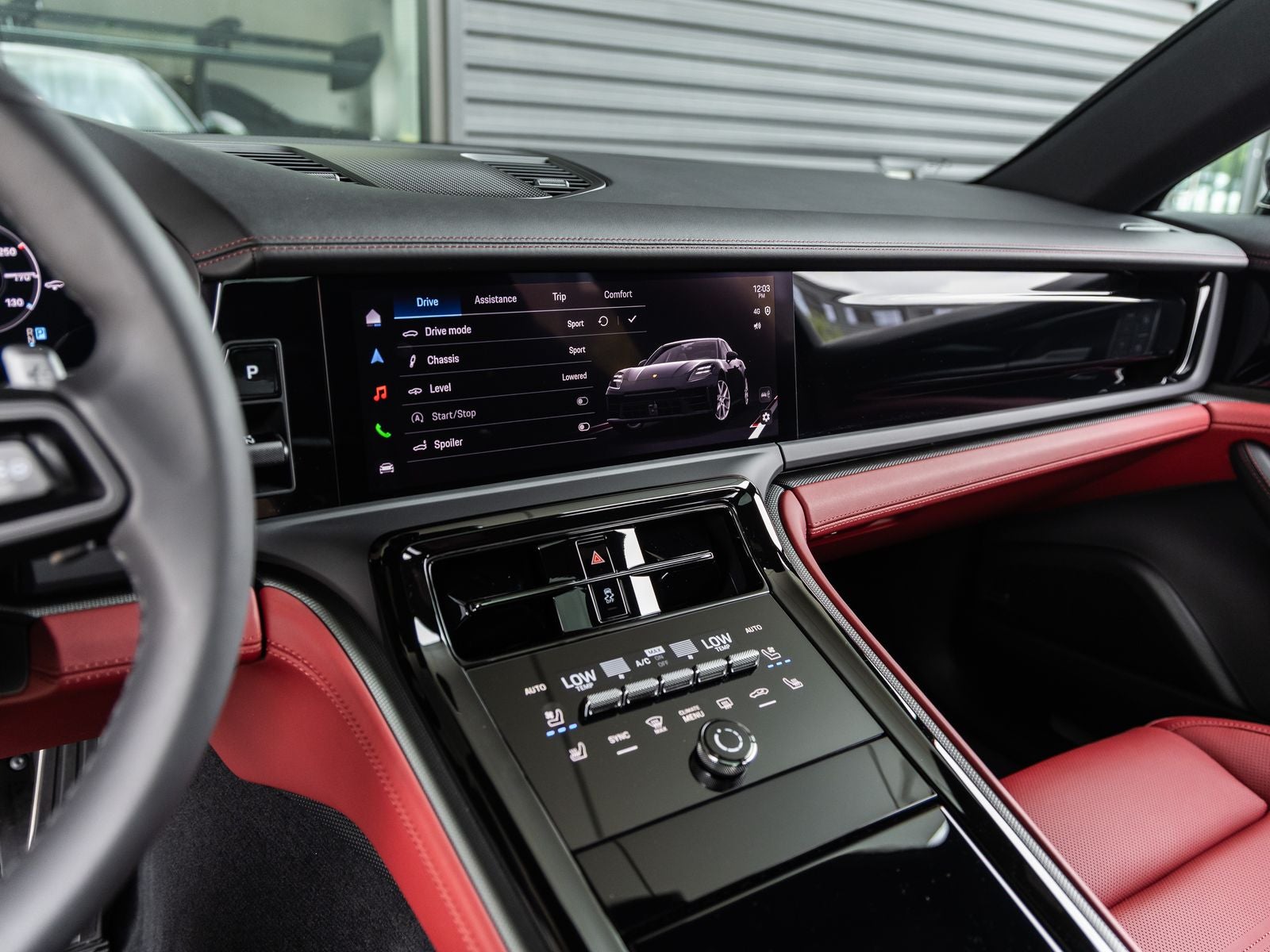 2026 Porsche Panamera Base