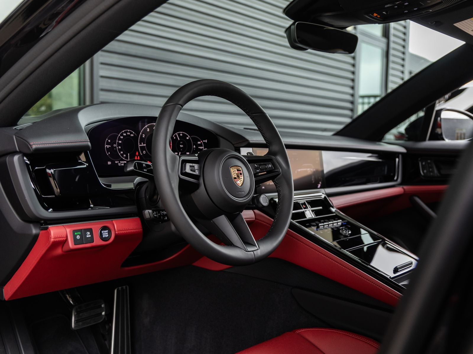 2026 Porsche Panamera Base