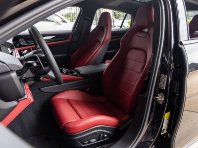 2026 Porsche Panamera Base