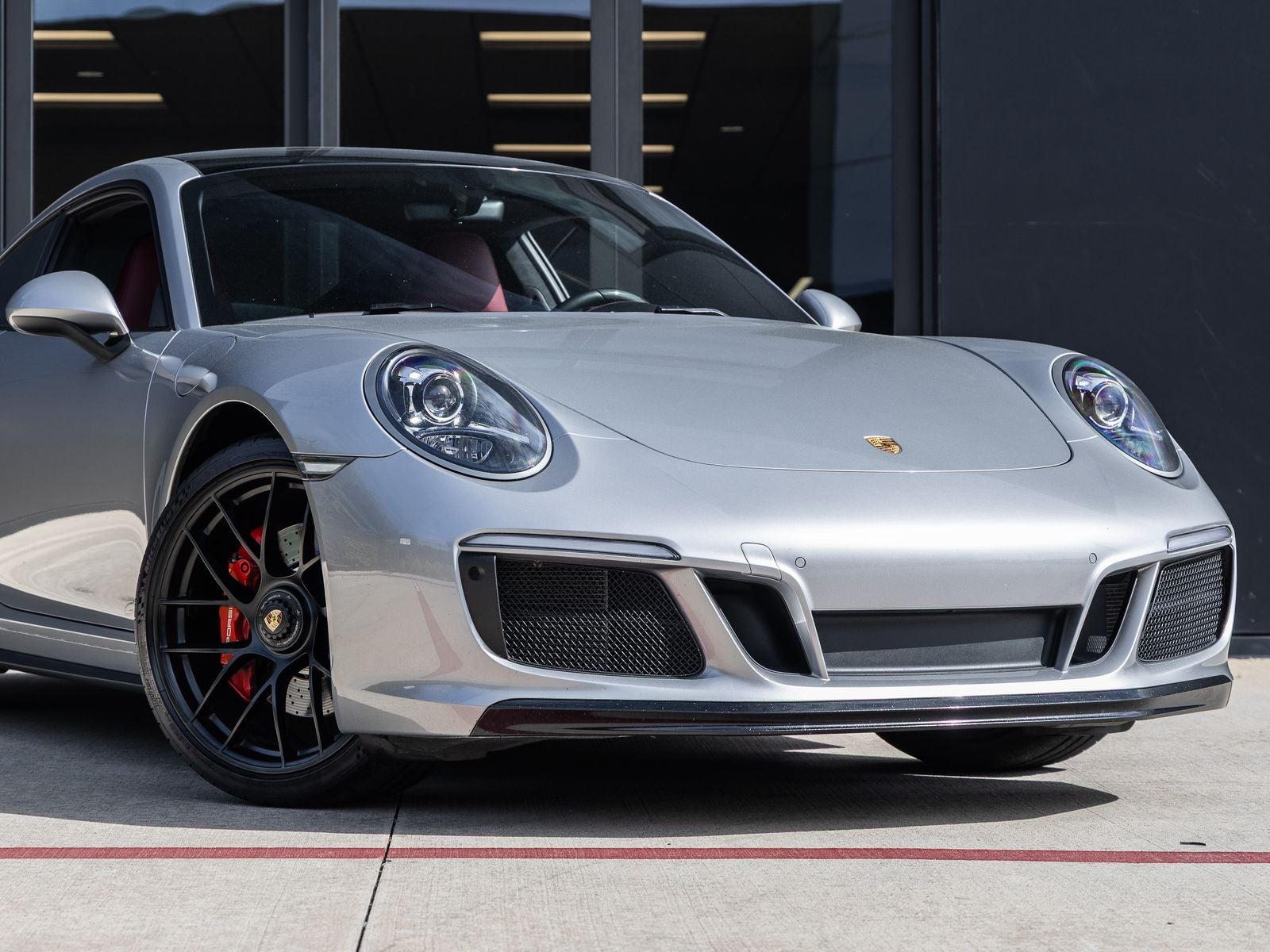 2019 Porsche 911 Carrera GTS