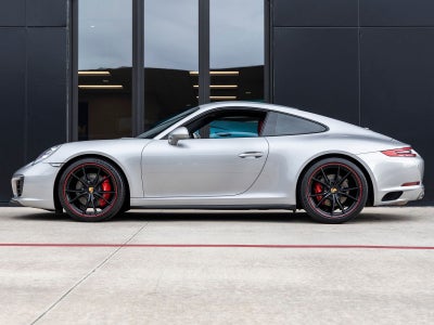2018 Porsche 911 Carrera 4S