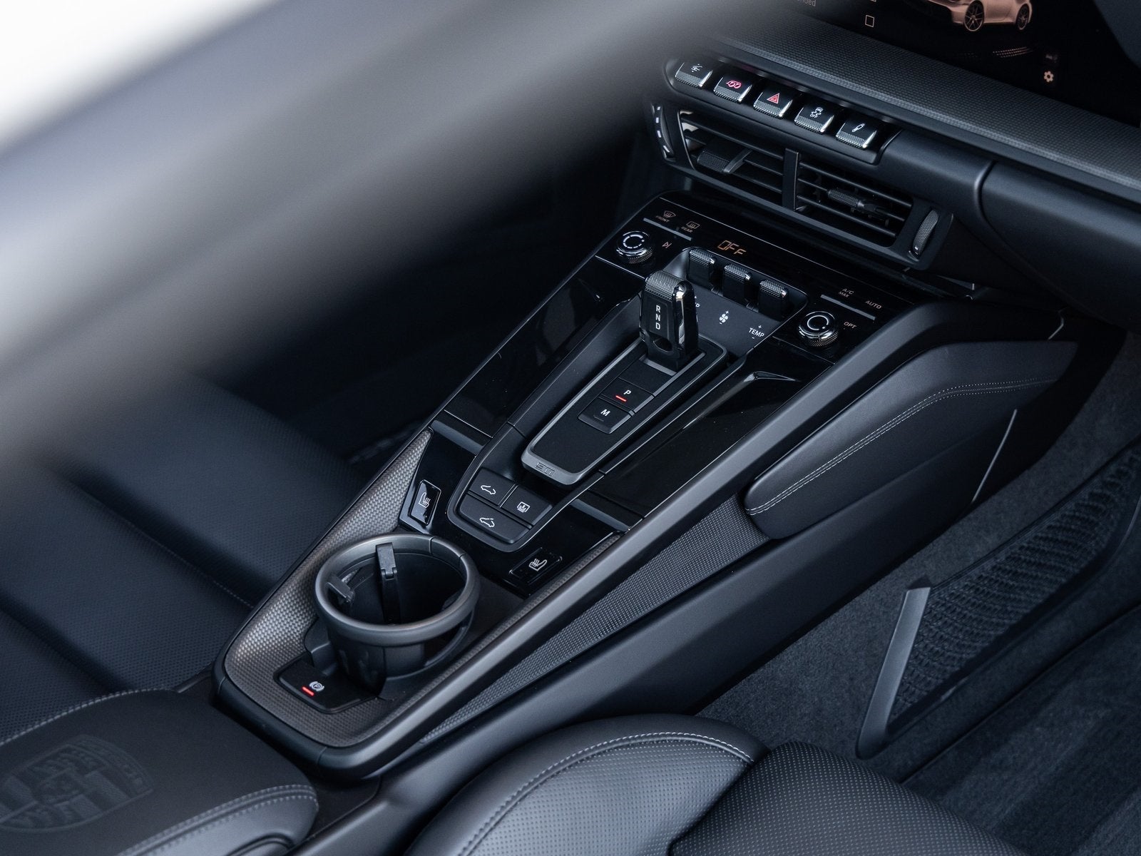 2025 Porsche 911 911 Carrera GTS