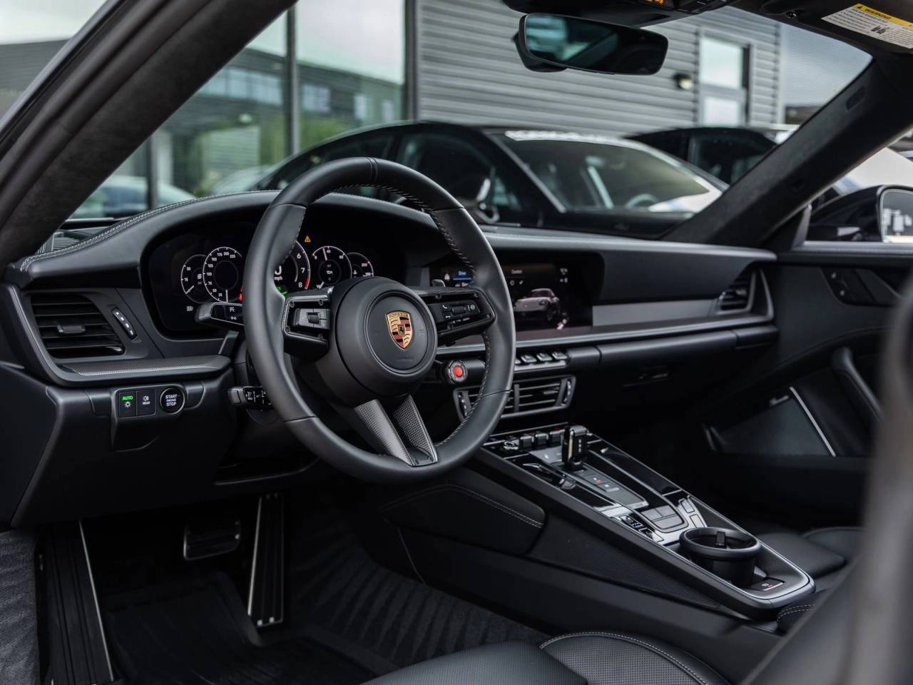 2026 Porsche 911 Carrera 4 GTS