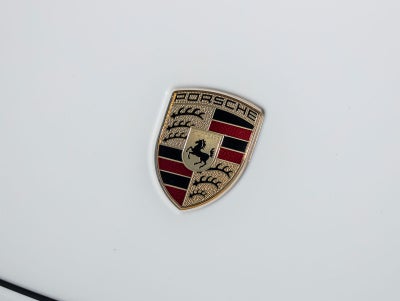 2018 Porsche 911 911 Carrera 4 GTS