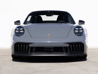 2025 Porsche 911 Carrera GTS