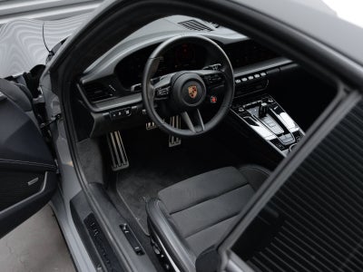 2025 Porsche 911 Carrera GTS