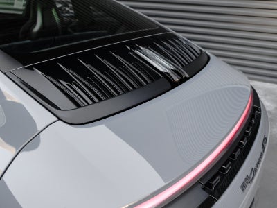2025 Porsche 911 Carrera GTS